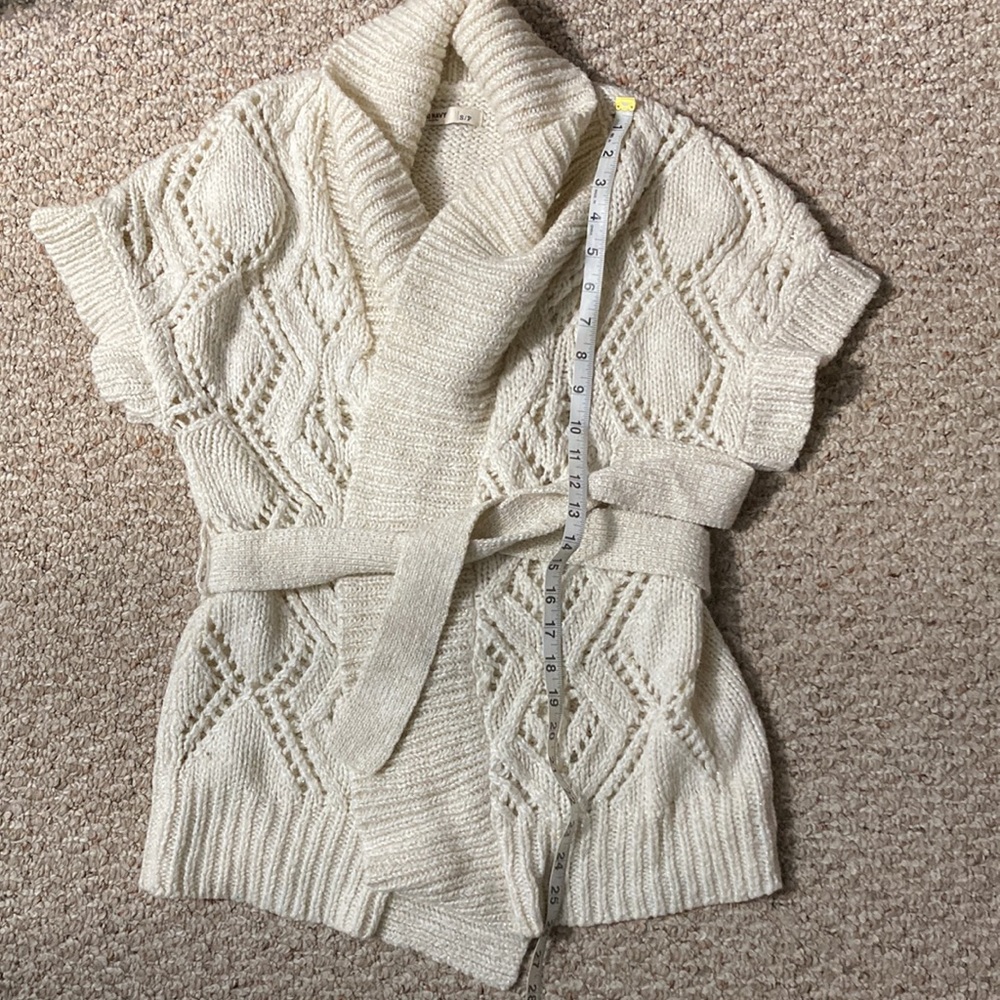 Cream Cable-Knit Short-Sleeve Shawl Collar Sweater with Belt